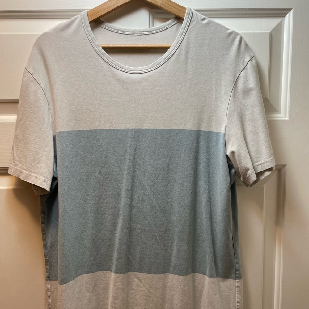 Lulu 5-Year Basic Tee, white/blue